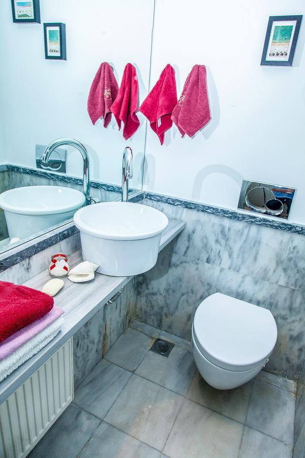 Venus Boutique Apartment Next To Athens Museum Esterno foto